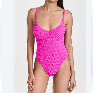 Good American Jacquard Show Off One Piece Swimsuit